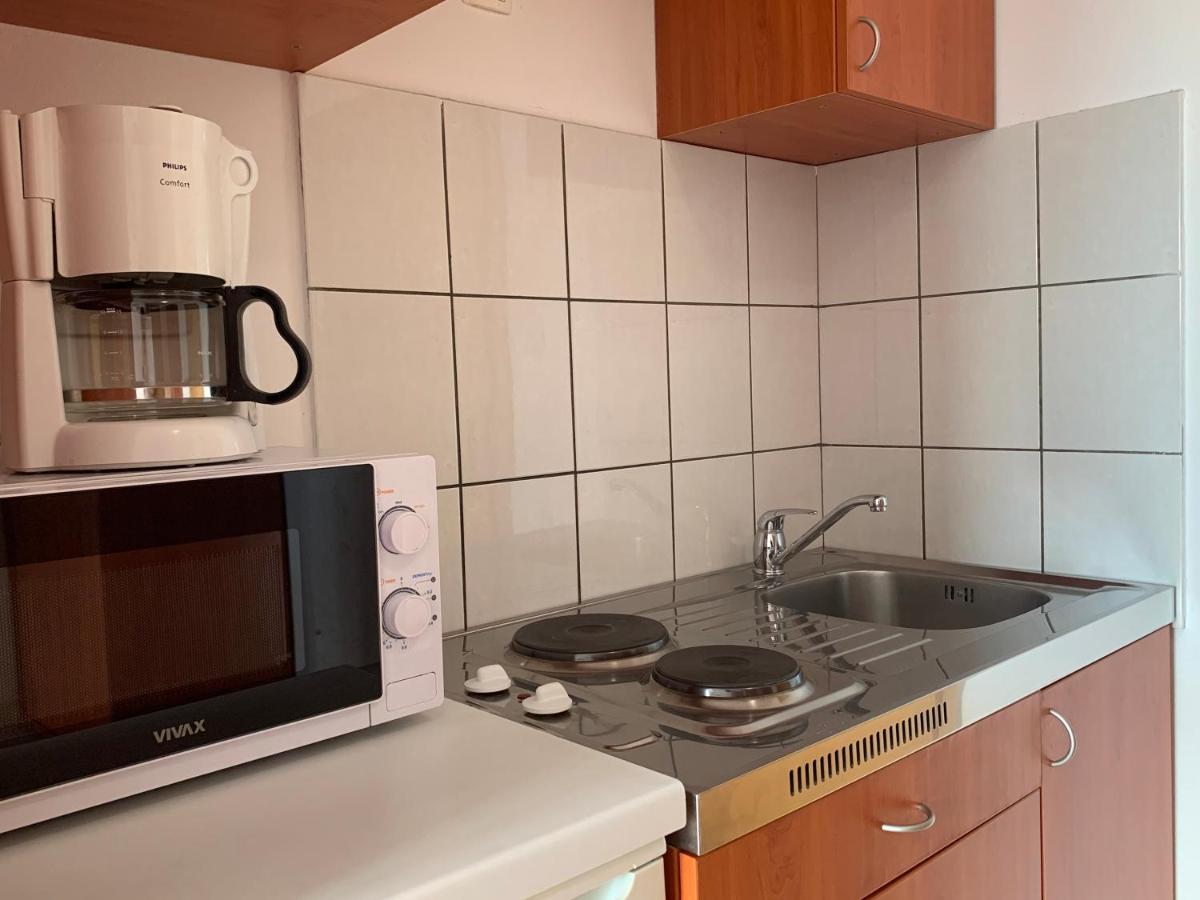 Apartments Julija Crikvenica Exterior photo