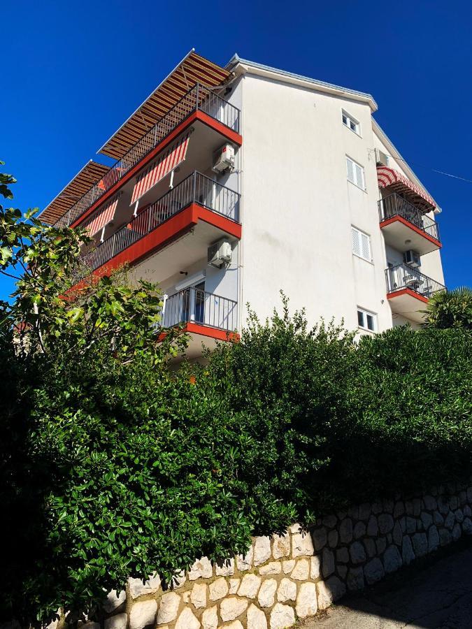 Apartments Julija Crikvenica Exterior photo